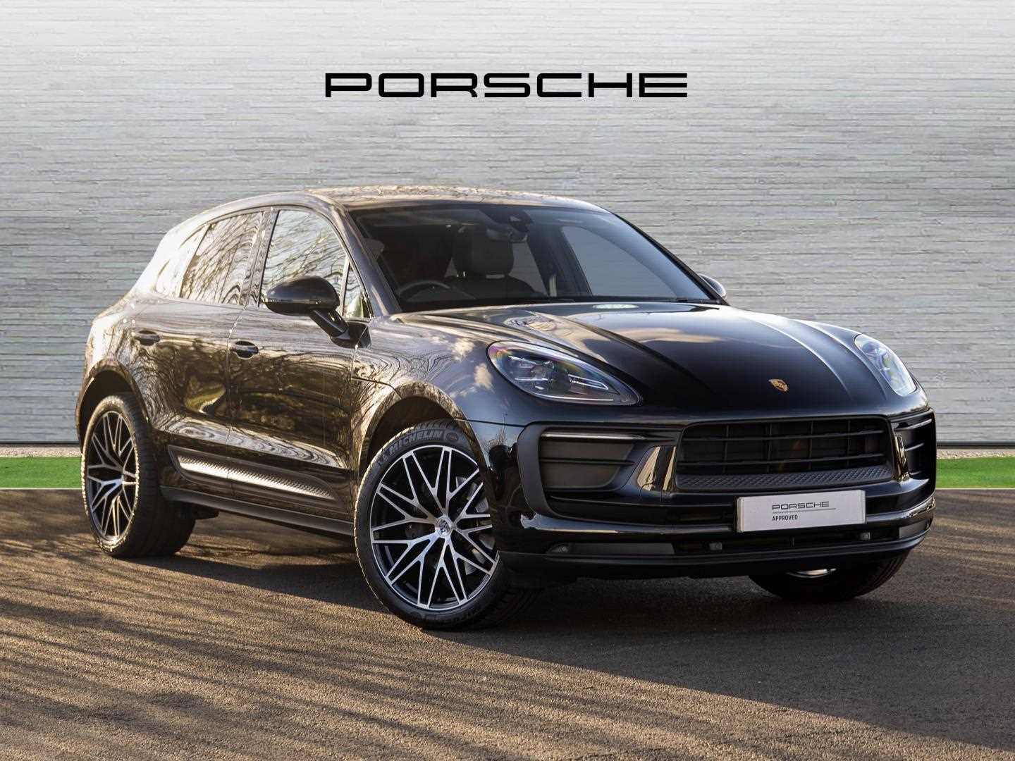 Main listing image - Porsche Macan