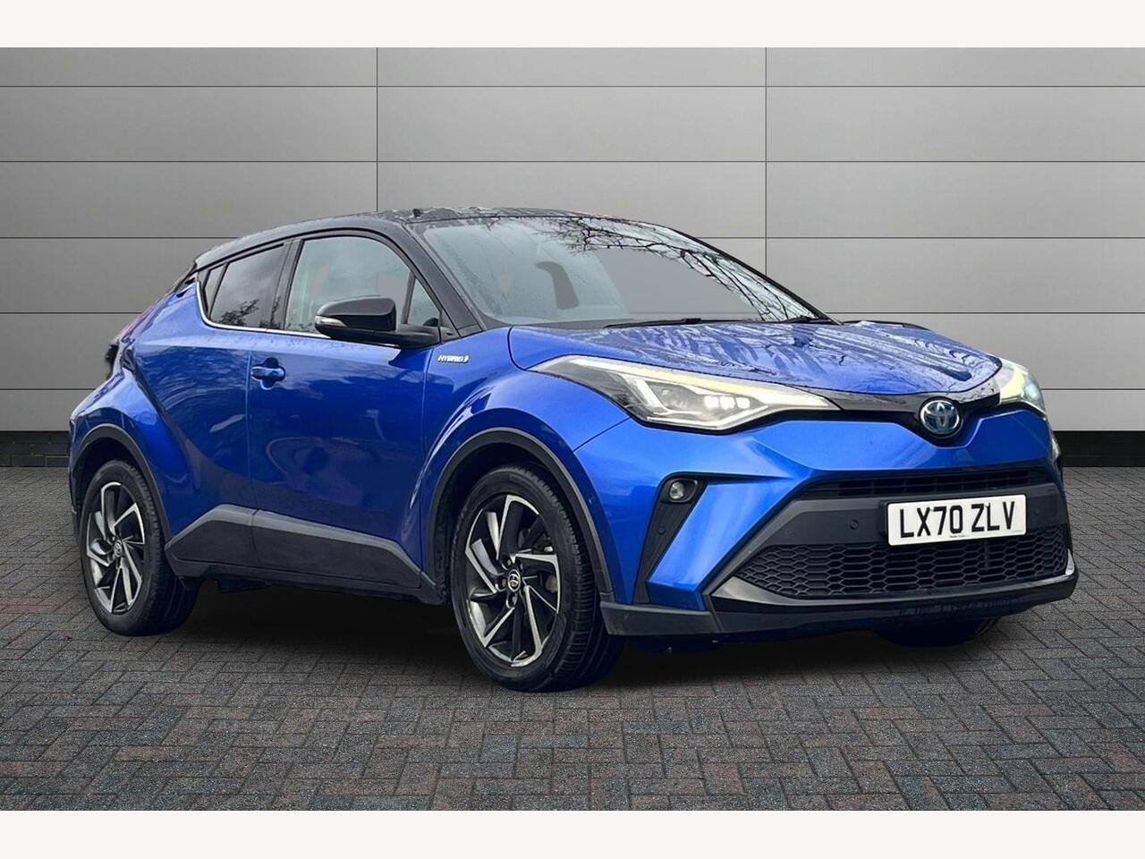 Main listing image - Toyota C-HR