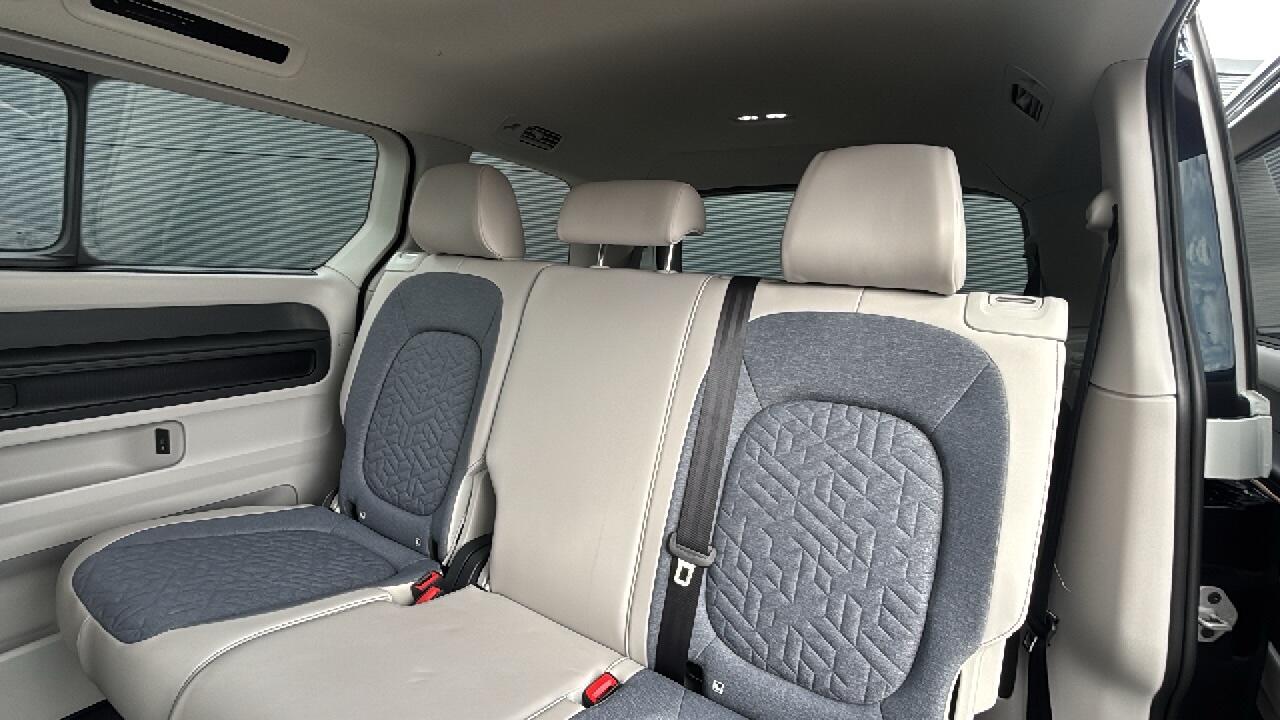 Main listing image - Volkswagen ID.Buzz
