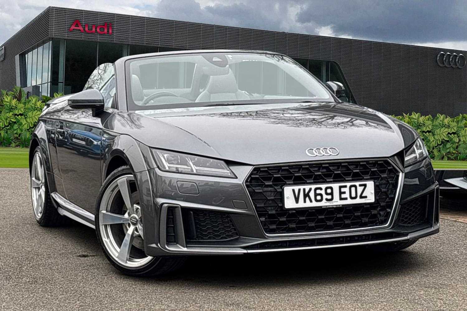 Main listing image - Audi TT