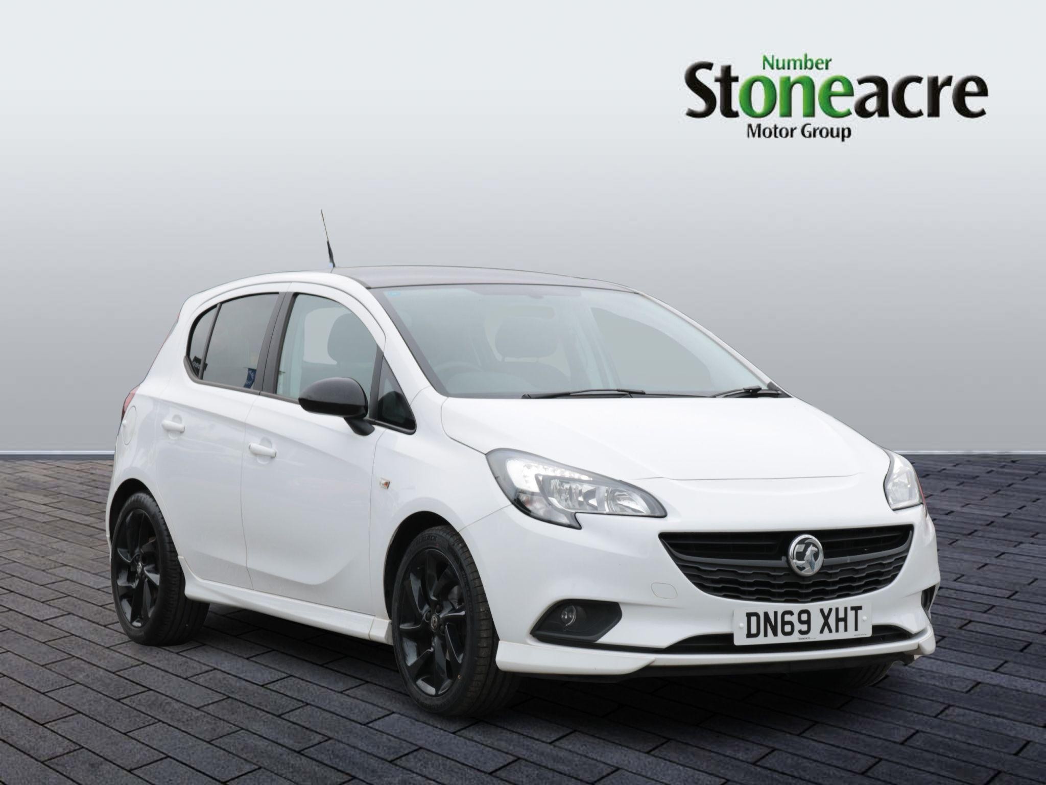 Main listing image - Vauxhall Corsa