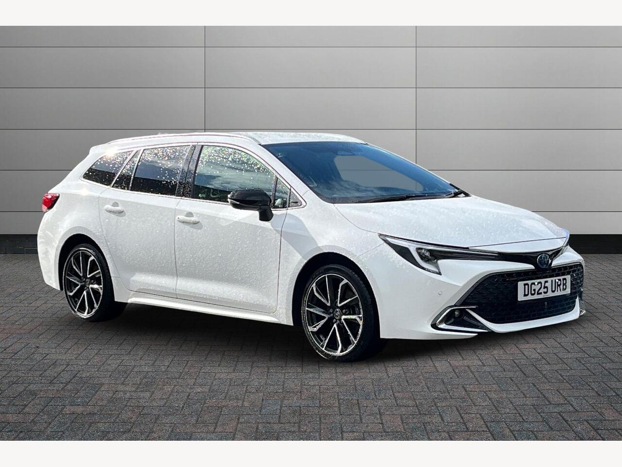 Main listing image - Toyota Corolla Touring Sport