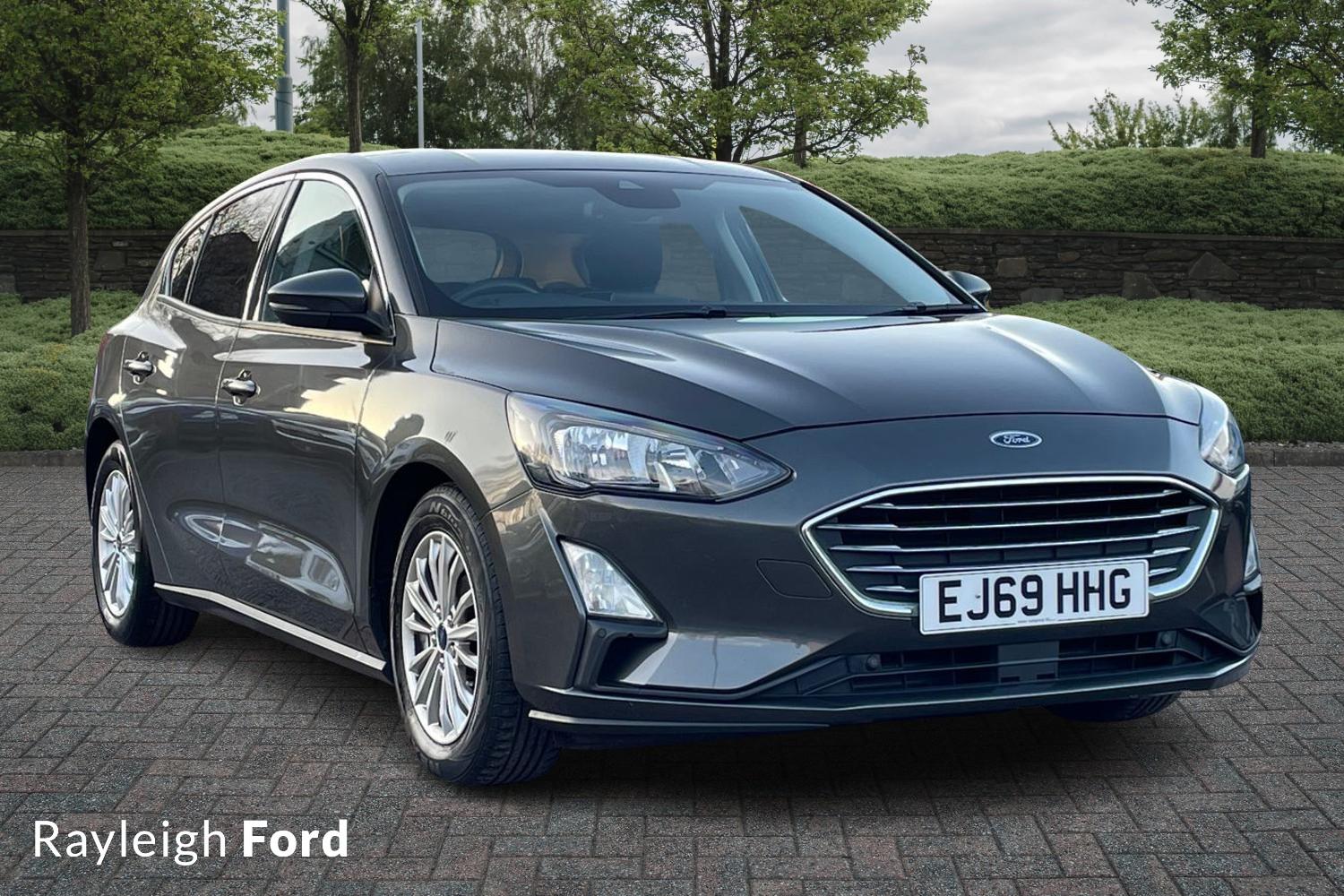 Main listing image - Ford Focus