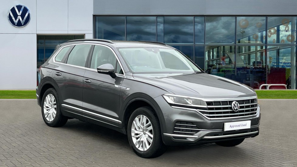 Main listing image - Volkswagen Touareg