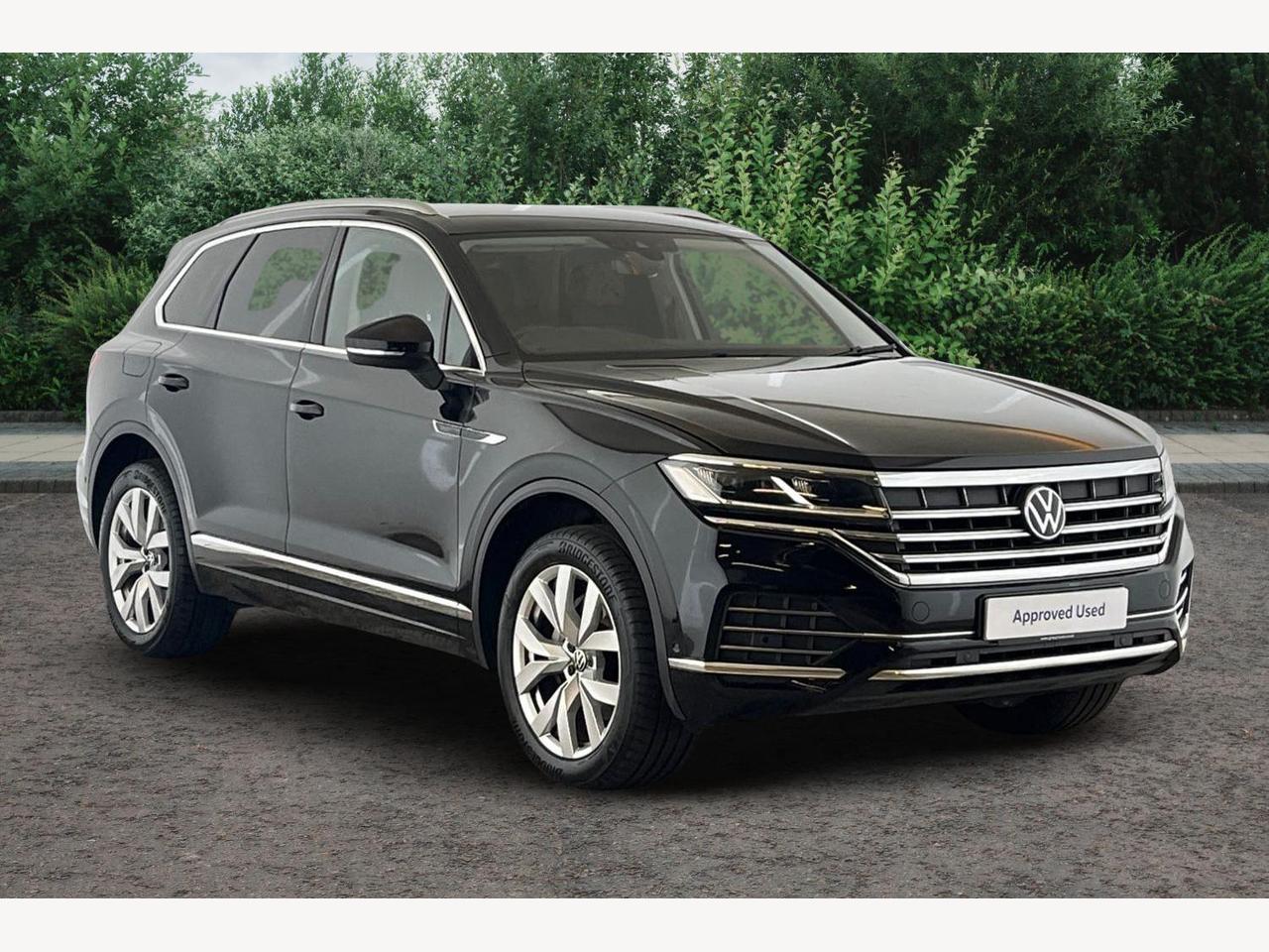 Main listing image - Volkswagen Touareg