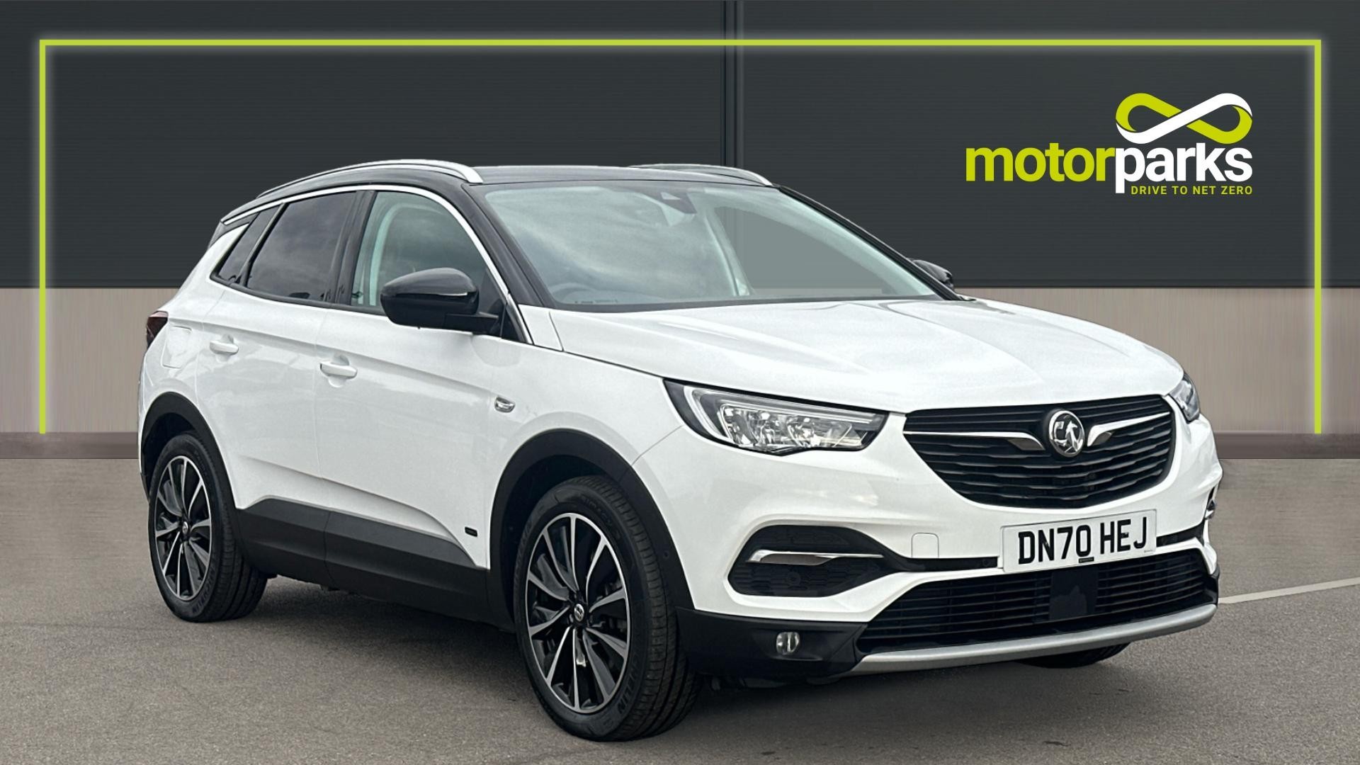 Main listing image - Vauxhall Grandland X