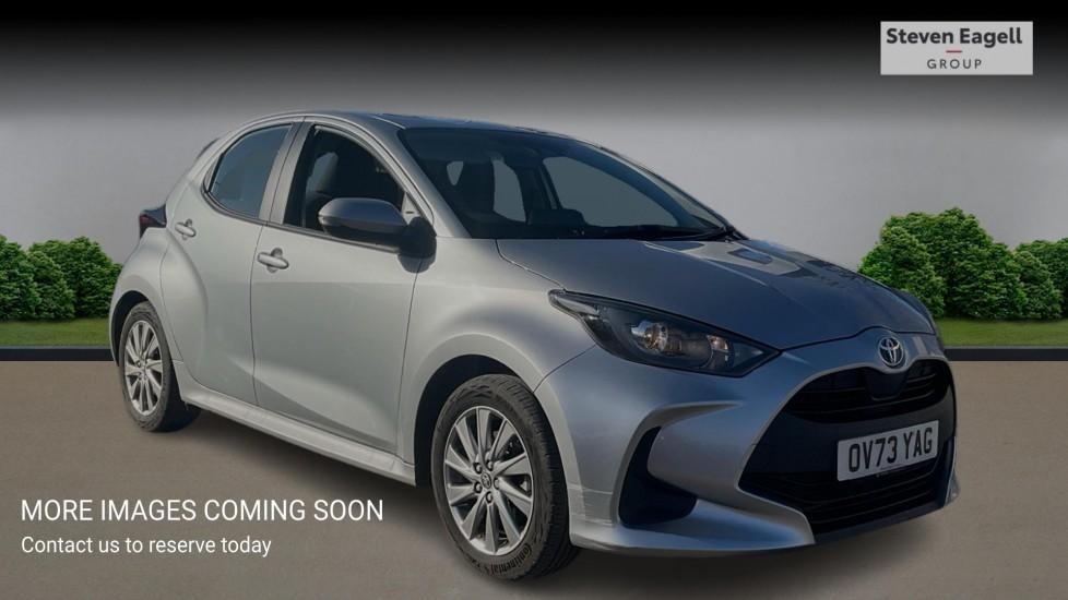 Main listing image - Toyota Yaris