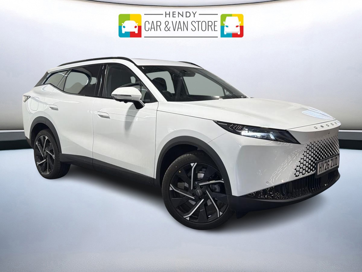 Main listing image - Omoda 7