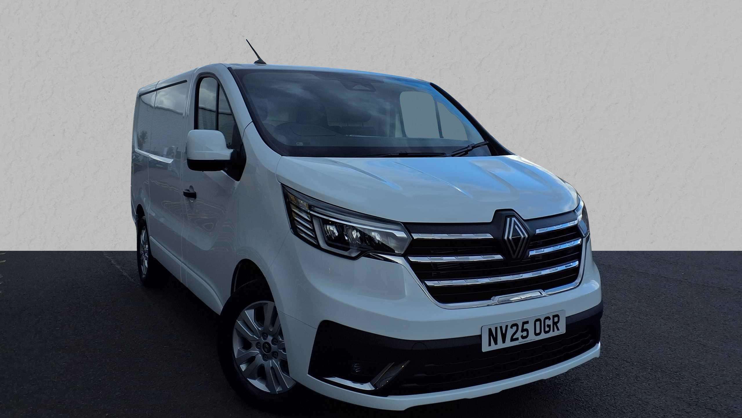 Main listing image - Renault Trafic