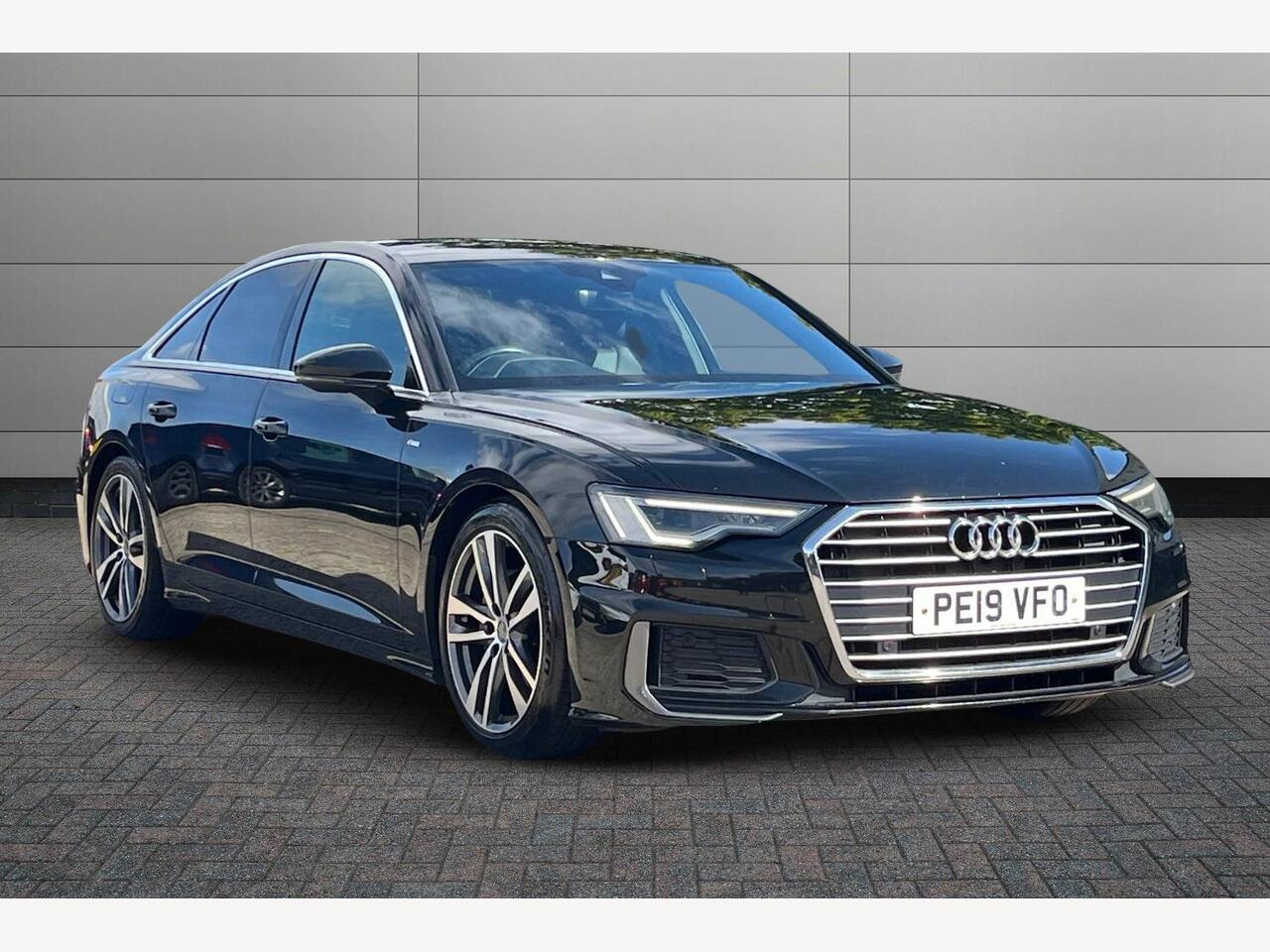 Main listing image - Audi A6