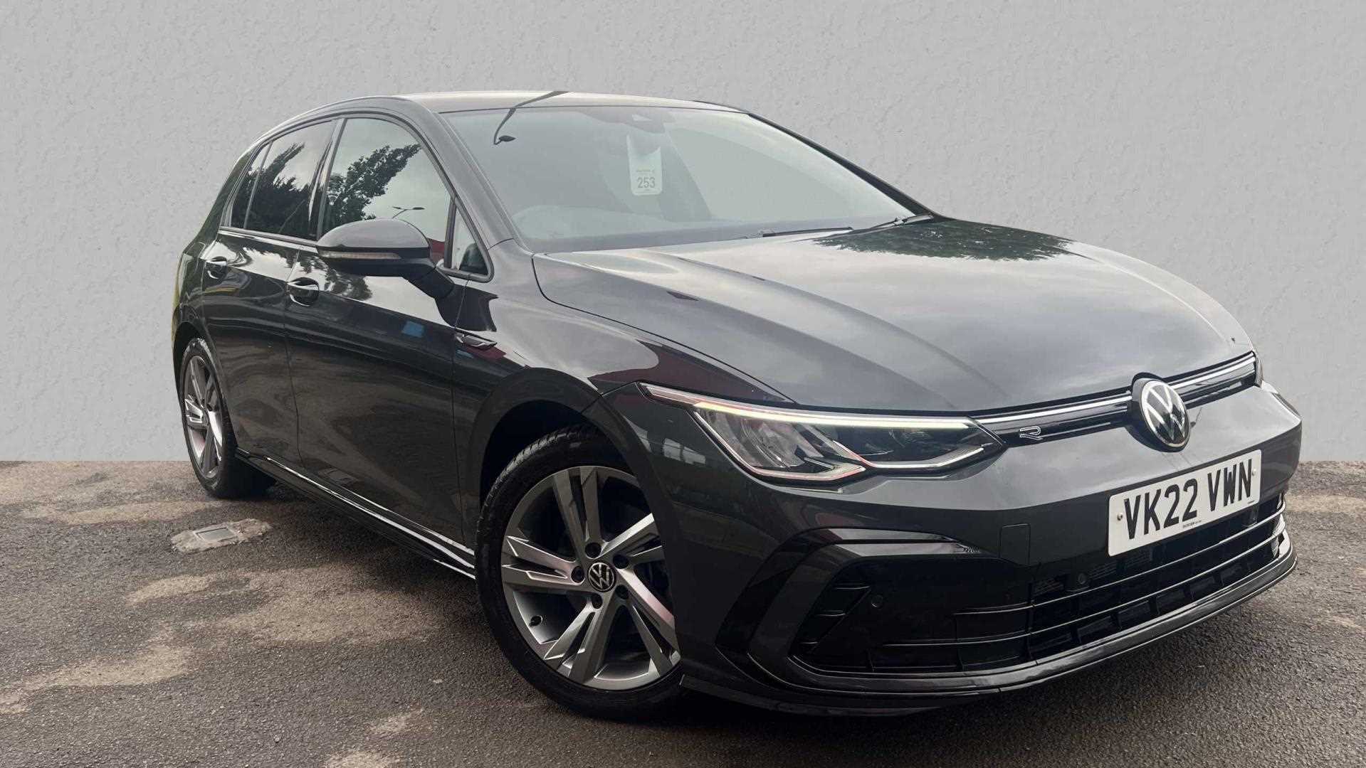 Main listing image - Volkswagen Golf