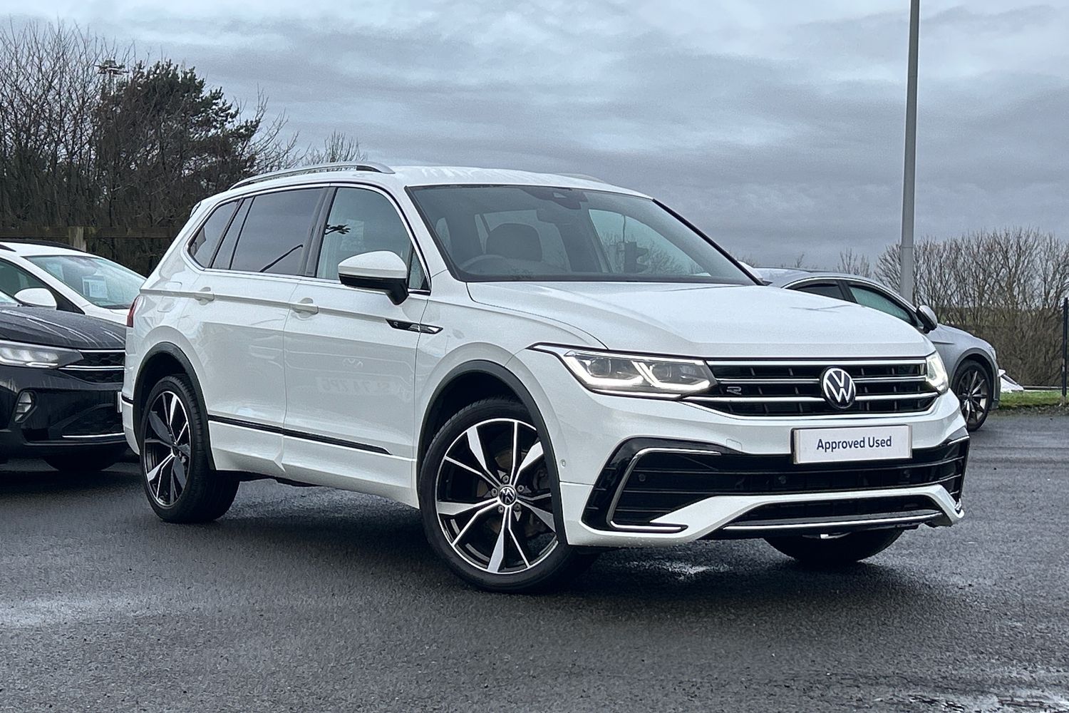 Main listing image - Volkswagen Tiguan Allspace