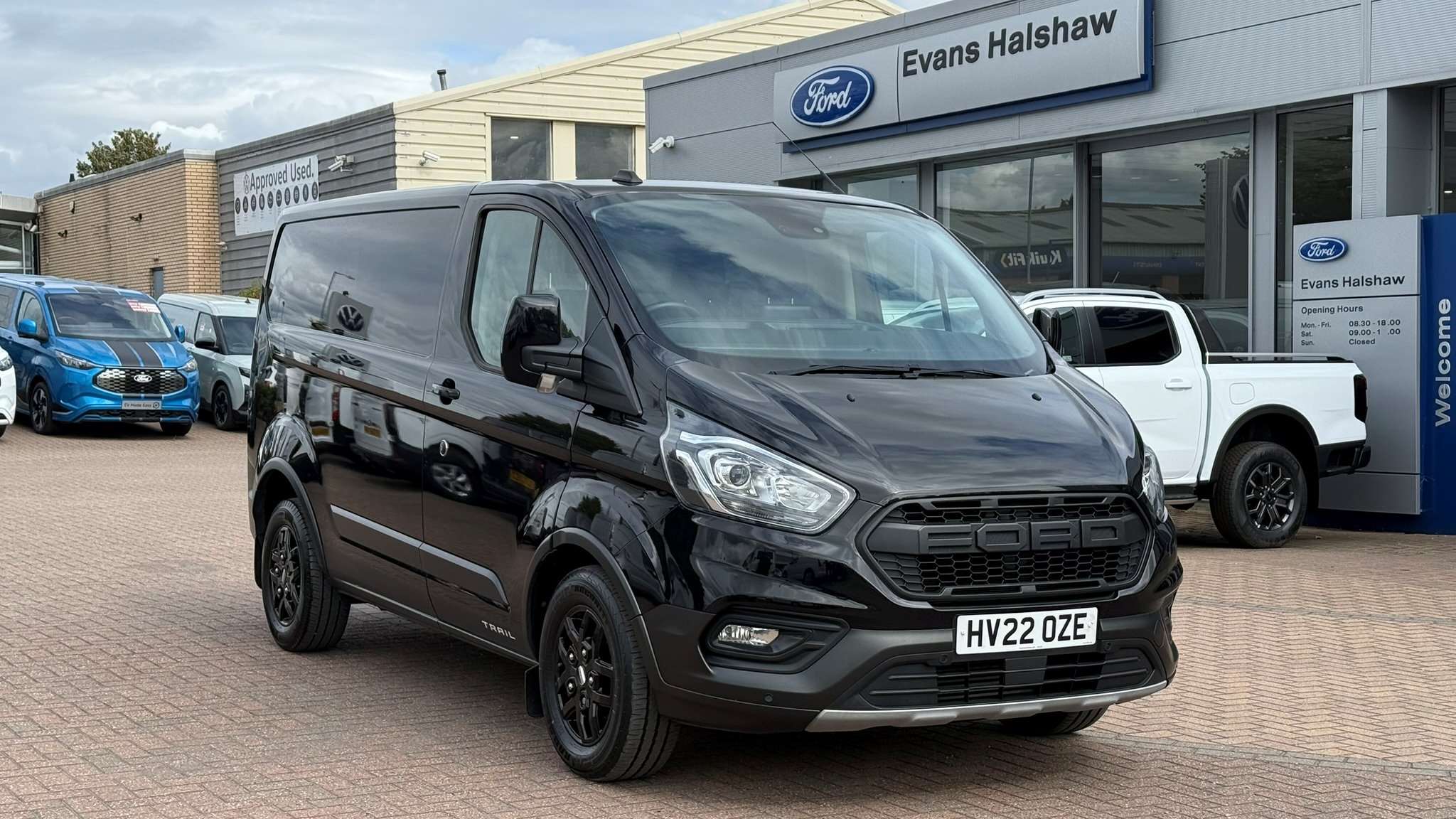 Main listing image - Ford Transit Custom