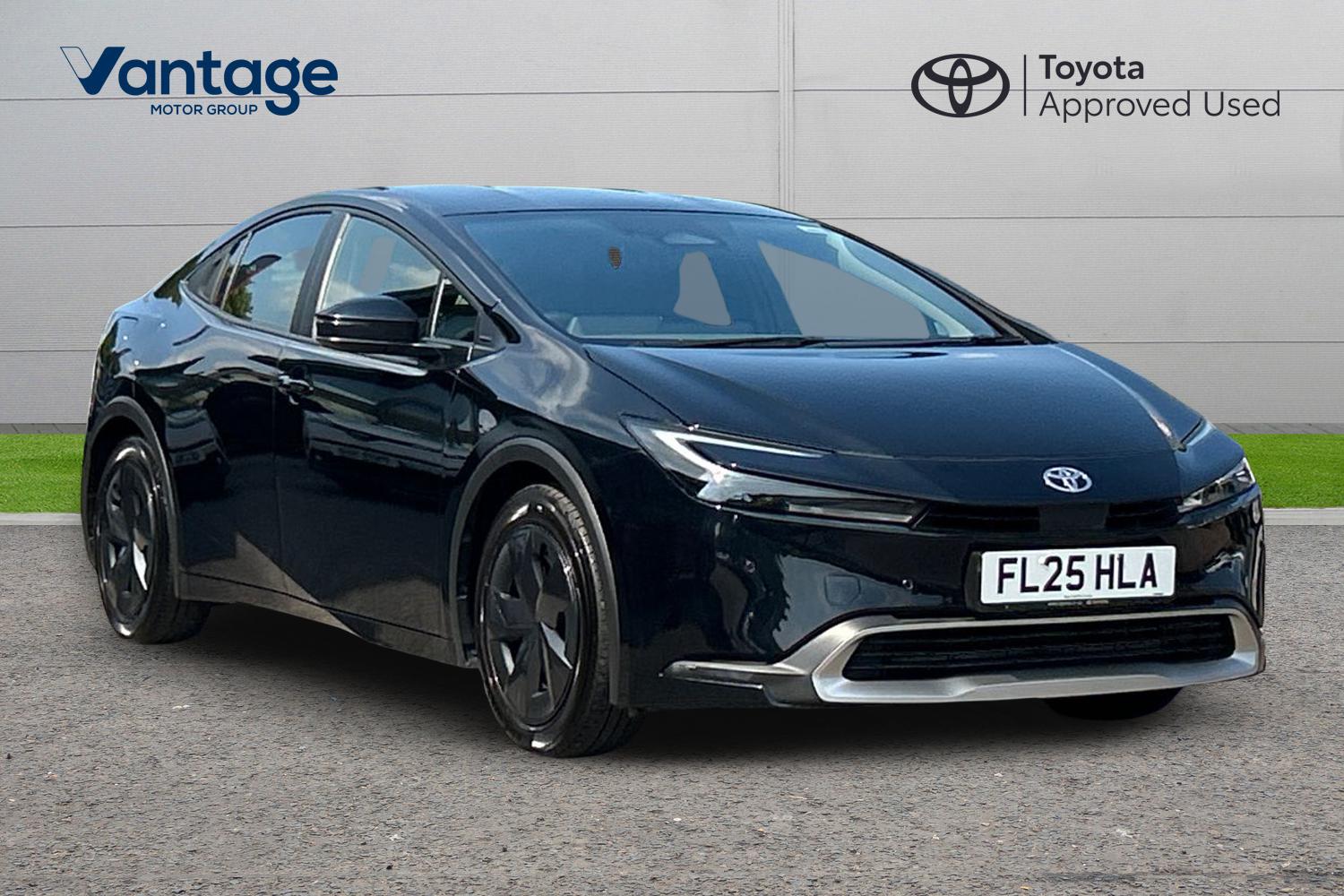 Main listing image - Toyota Prius