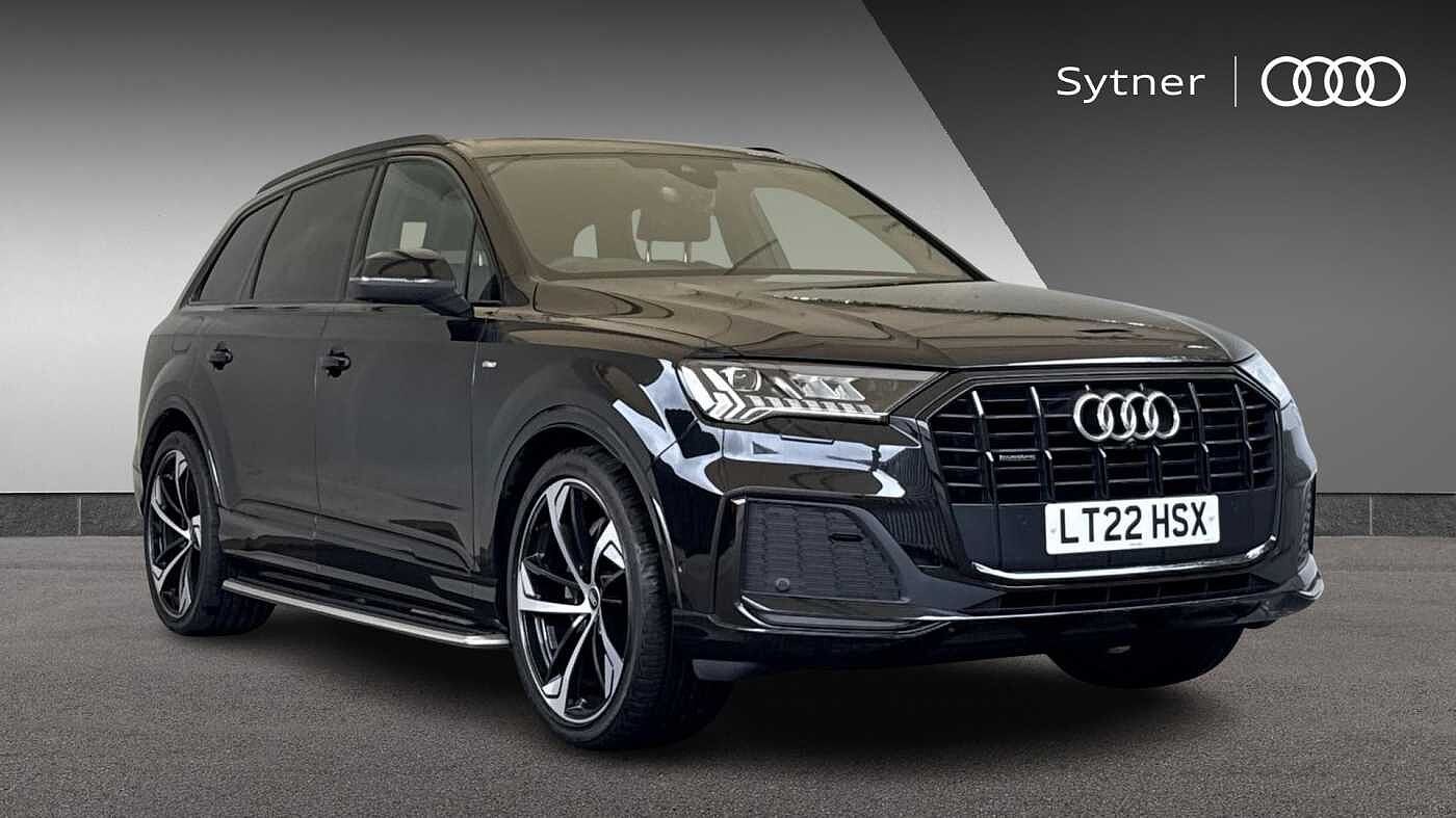 Main listing image - Audi Q7