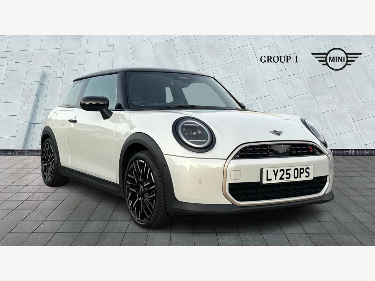 Main listing image - MINI Cooper