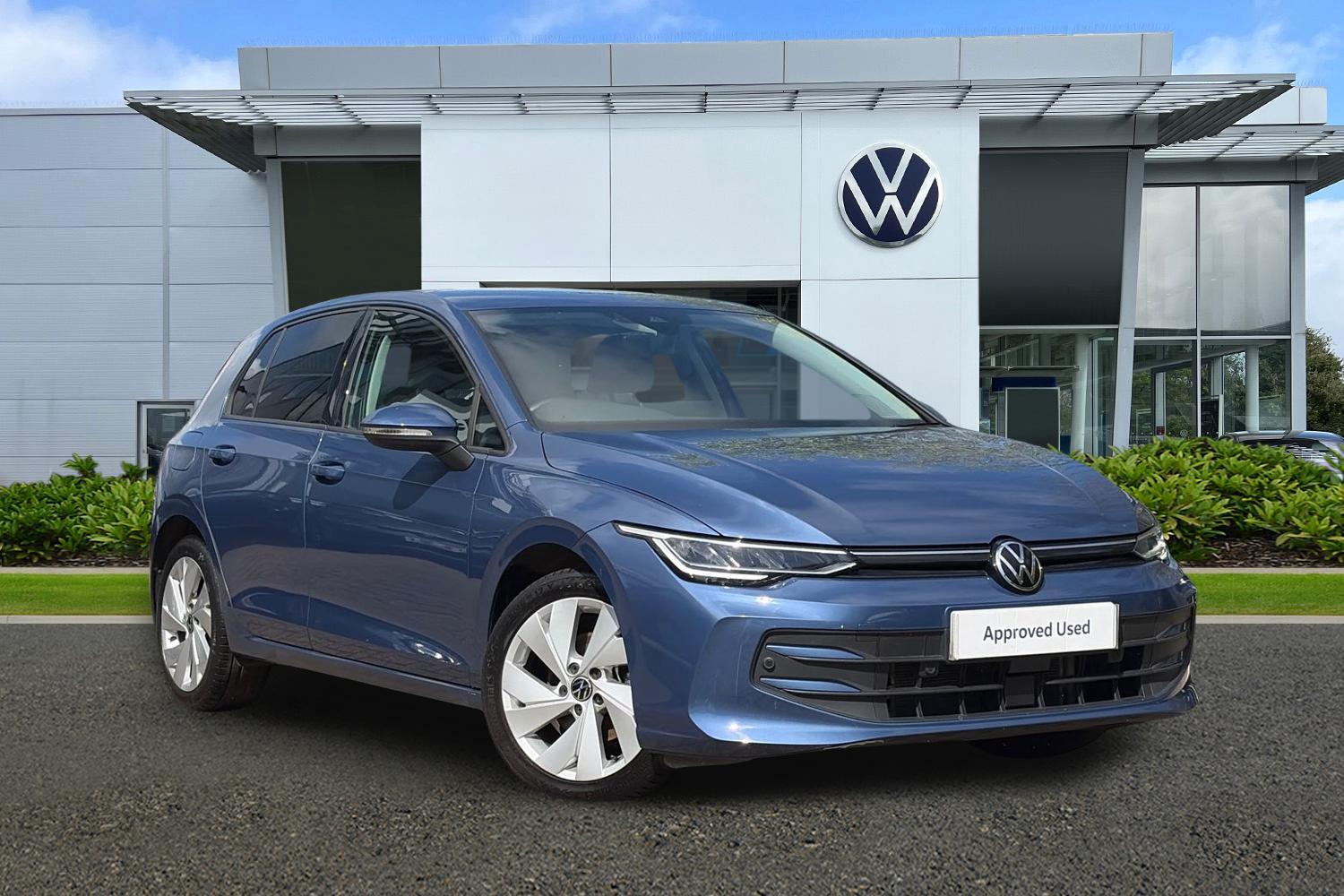 Main listing image - Volkswagen Golf