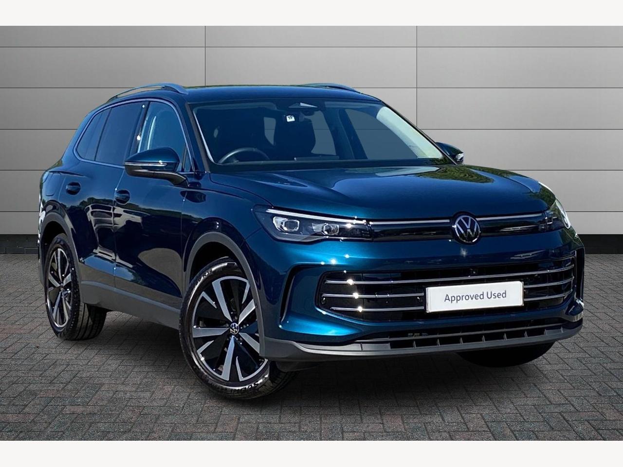 Main listing image - Volkswagen Tiguan