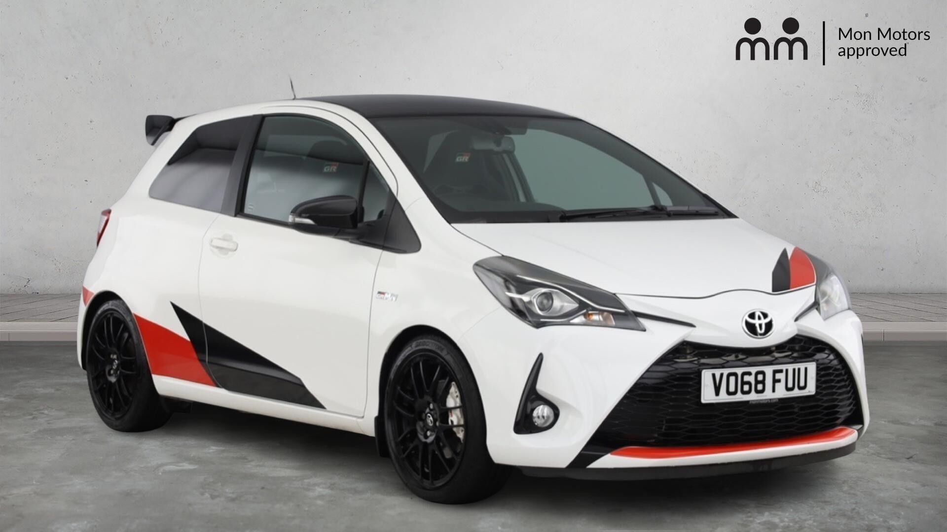Main listing image - Toyota Yaris