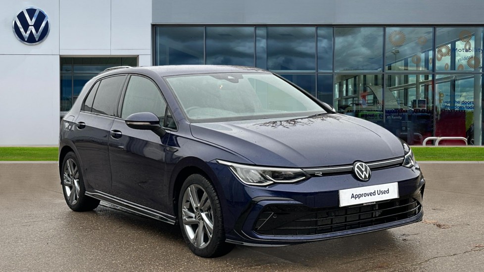 Main listing image - Volkswagen Golf