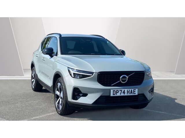 Main listing image - Volvo XC40