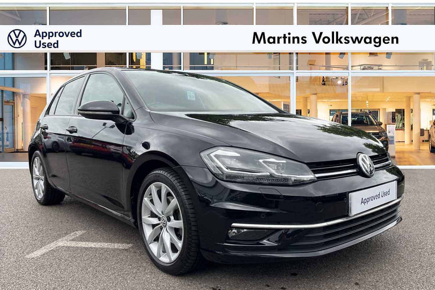 Main listing image - Volkswagen Golf