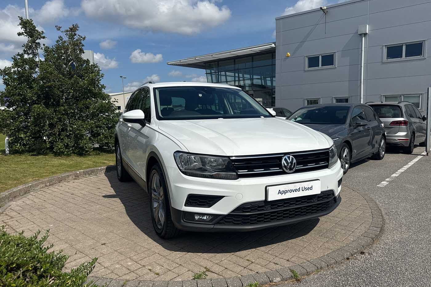 Main listing image - Volkswagen Tiguan