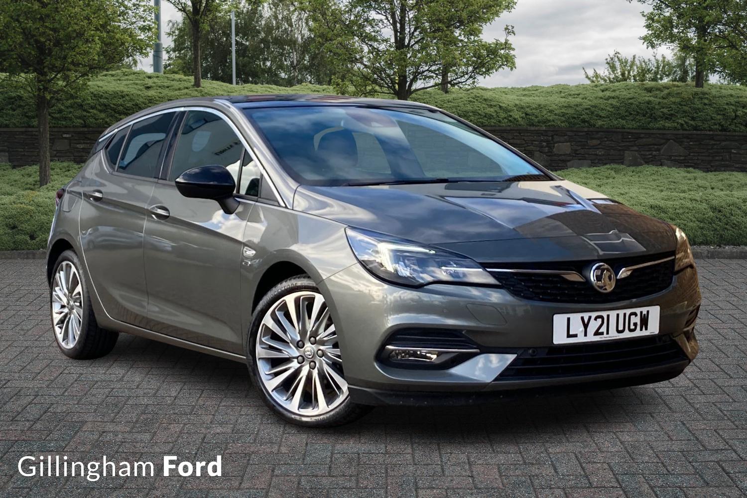 Main listing image - Vauxhall Astra