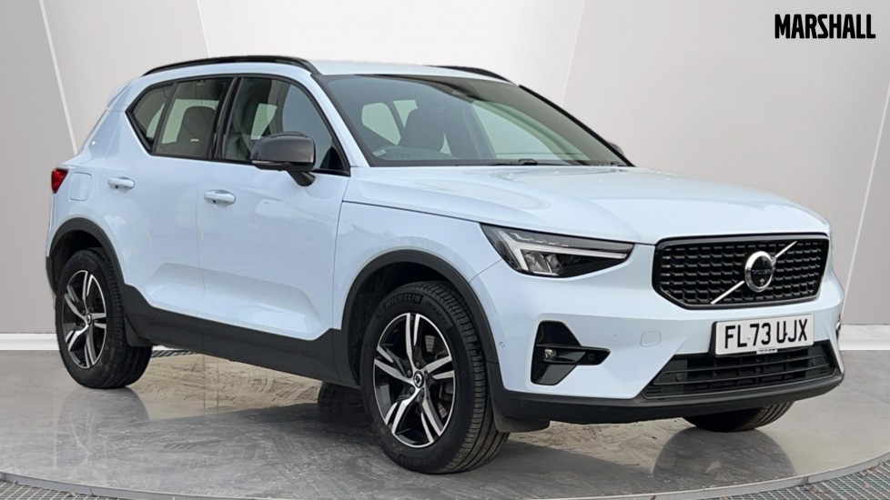 Main listing image - Volvo XC40