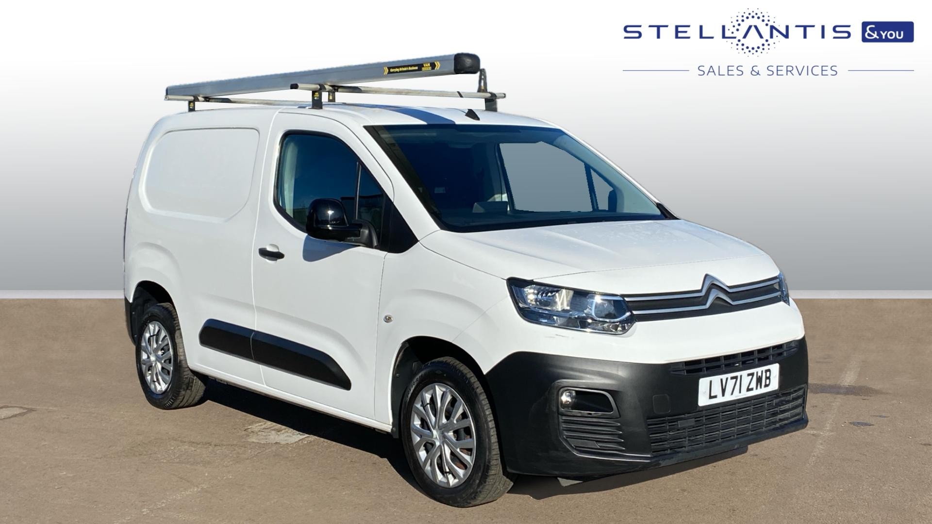 Main listing image - Citroen Berlingo Van