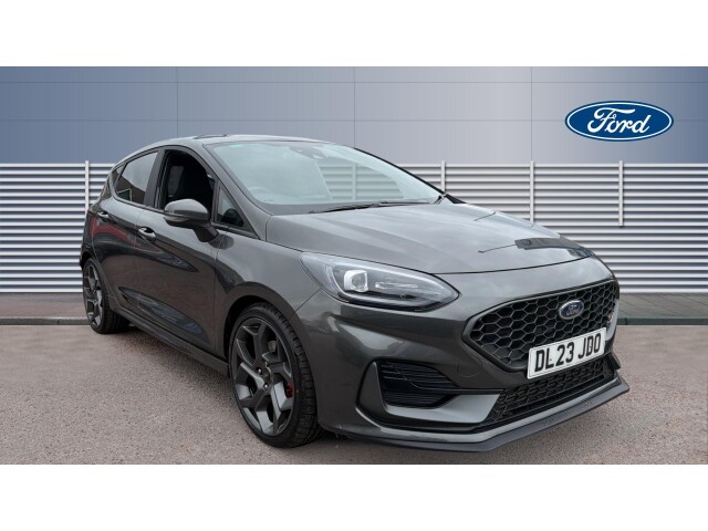 Main listing image - Ford Fiesta ST