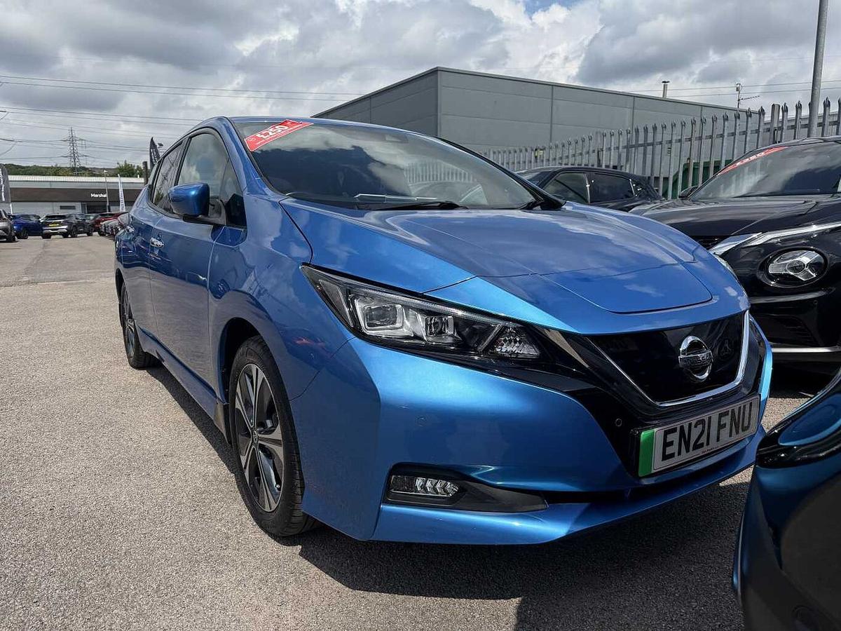 Main listing image - Nissan Leaf