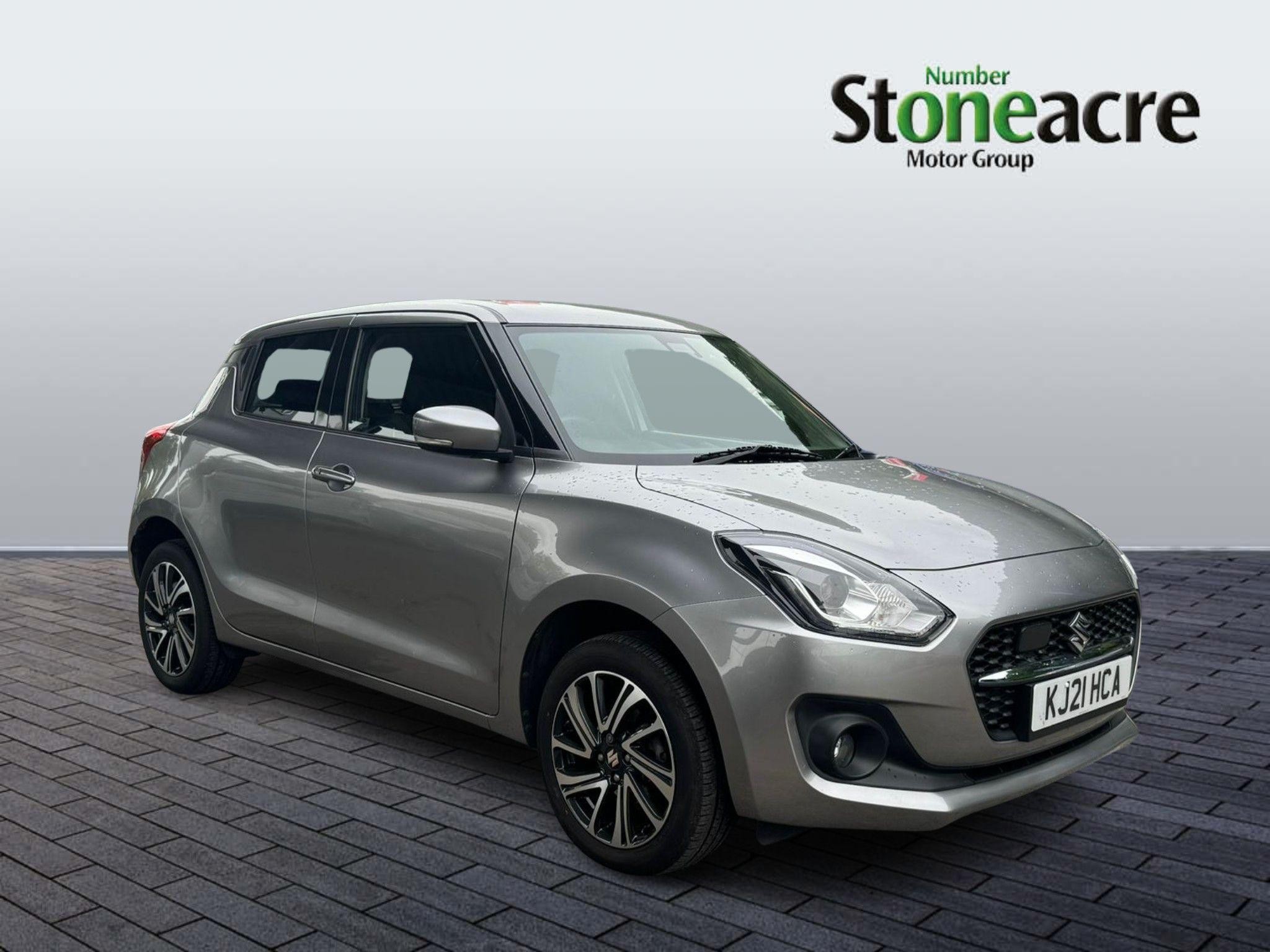 Main listing image - Suzuki Swift