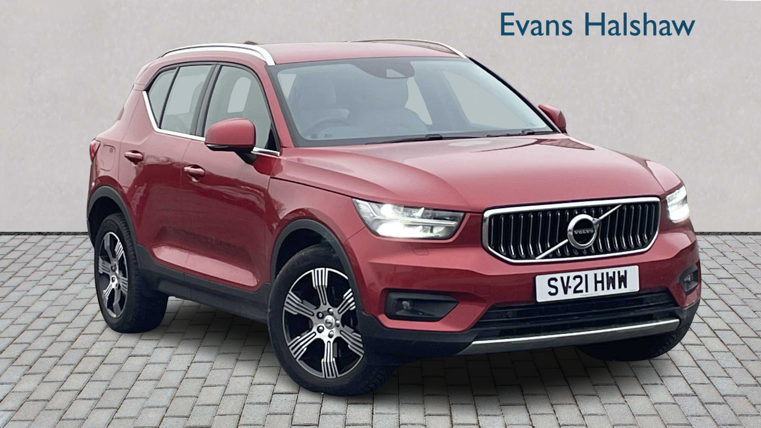 Main listing image - Volvo XC40