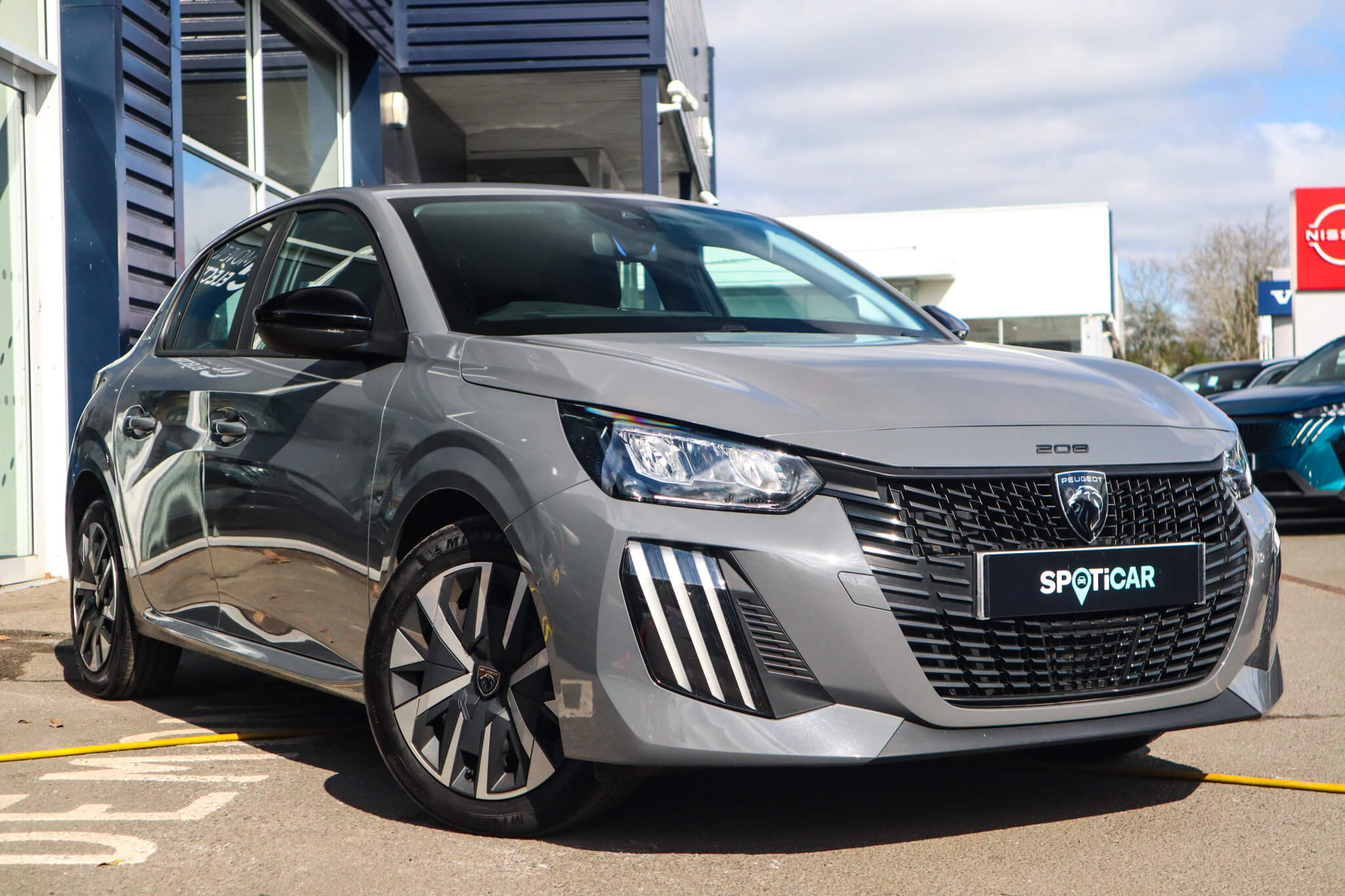 Main listing image - Peugeot 208