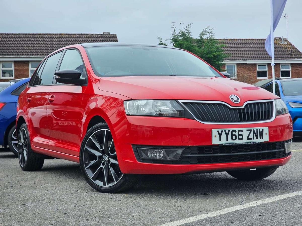 Main listing image - Skoda Rapid Spaceback