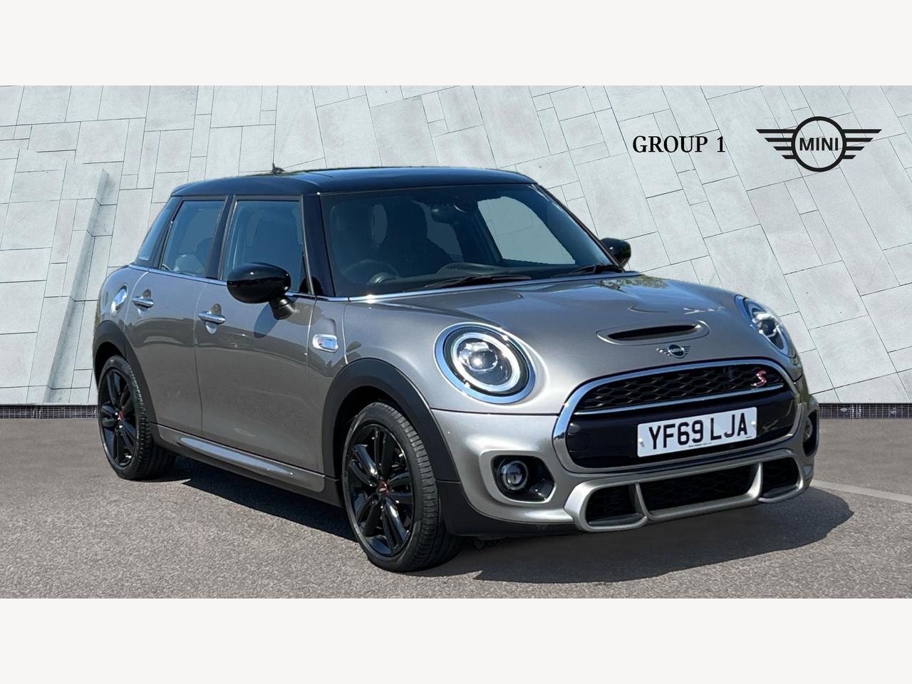 Main listing image - MINI Hatchback 5dr