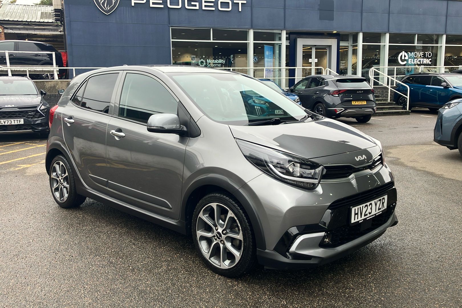 Main listing image - Kia Picanto