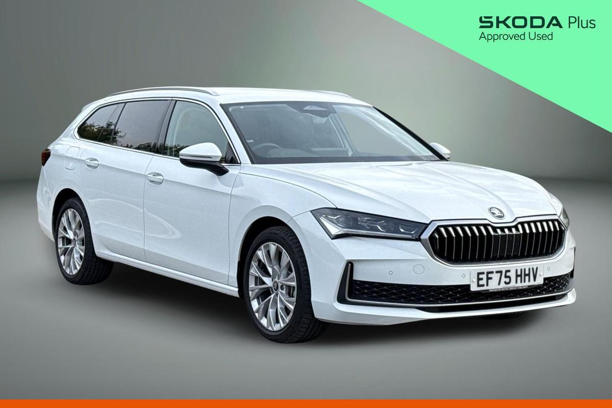 Main listing image - Skoda Superb