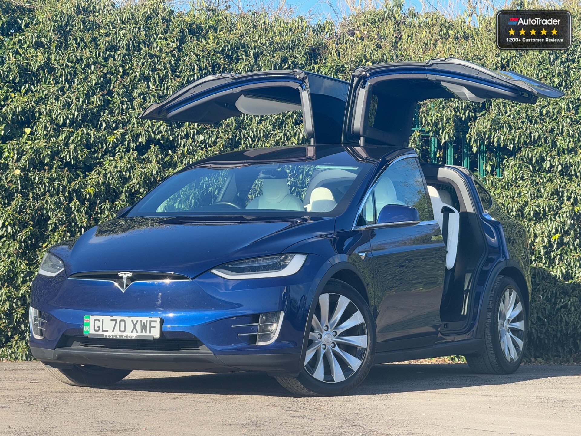 Main listing image - Tesla Model X