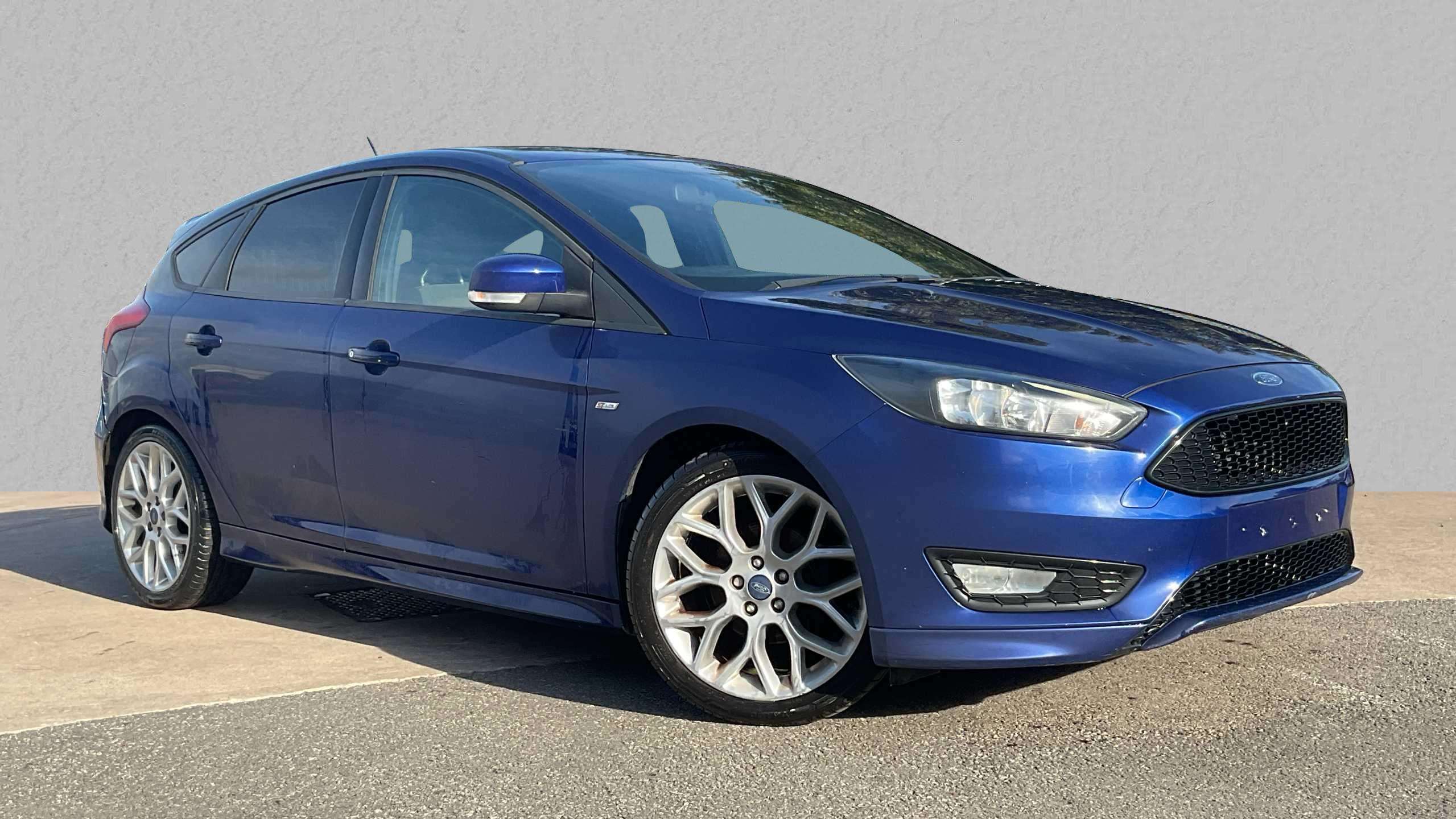 Main listing image - Ford Focus