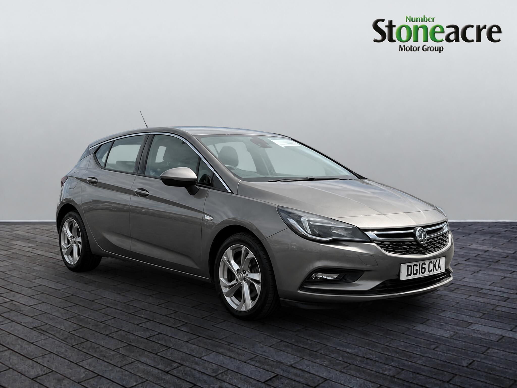 Main listing image - Vauxhall Astra