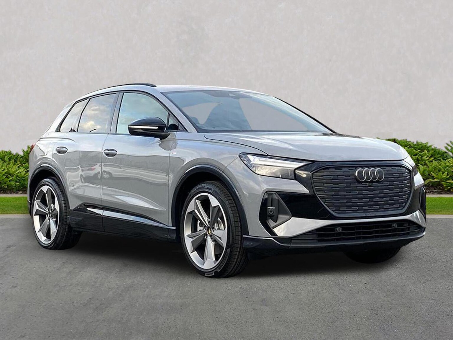 Main listing image - Audi Q4