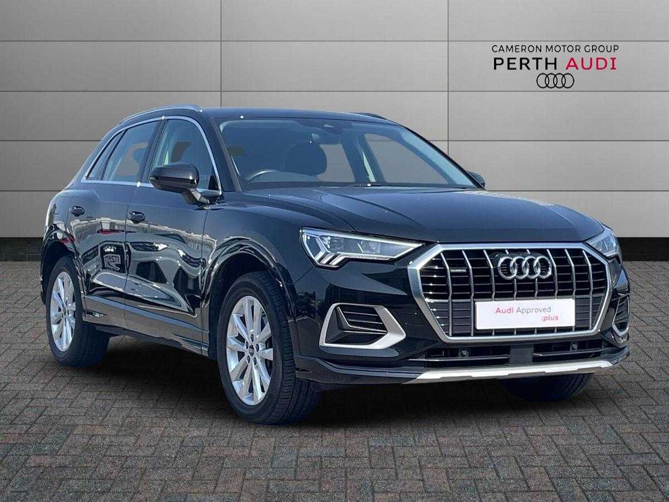 Main listing image - Audi Q3