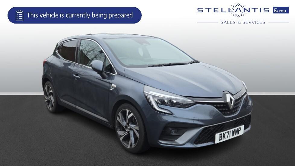 Main listing image - Renault Clio