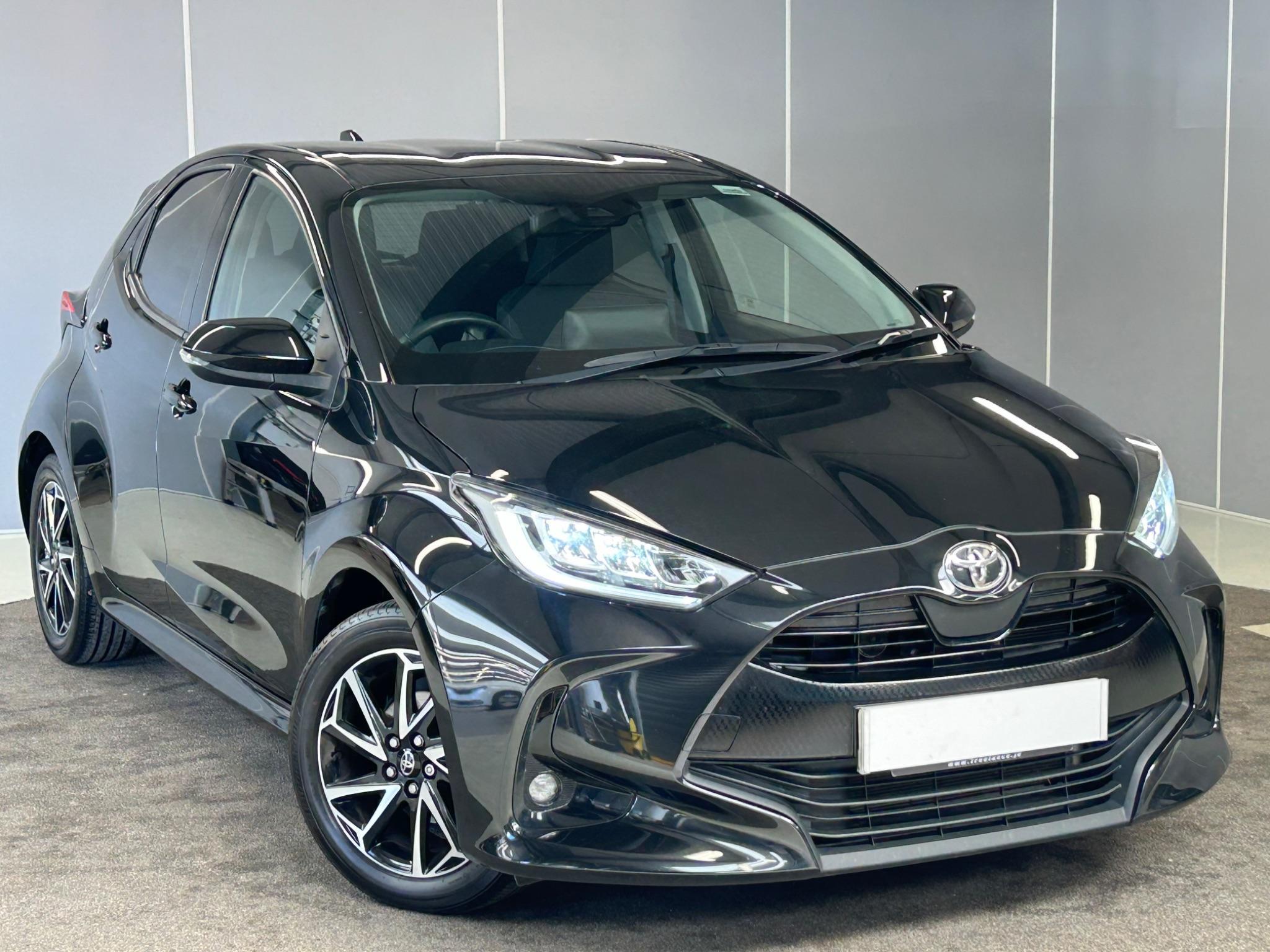 Main listing image - Toyota Yaris