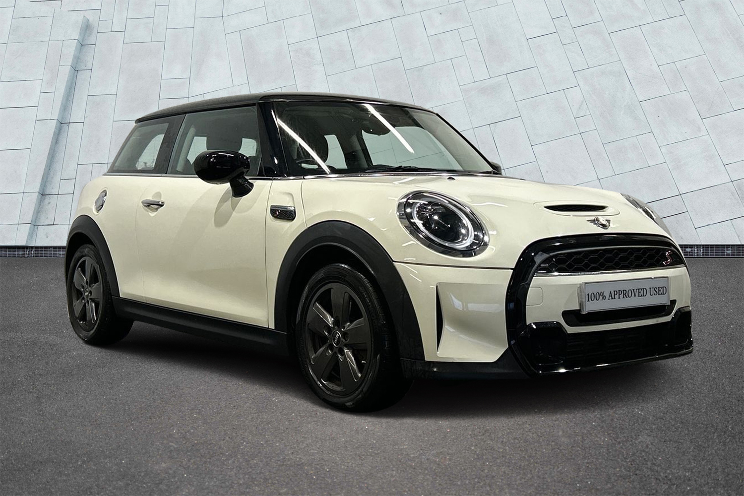 Main listing image - MINI Hatchback