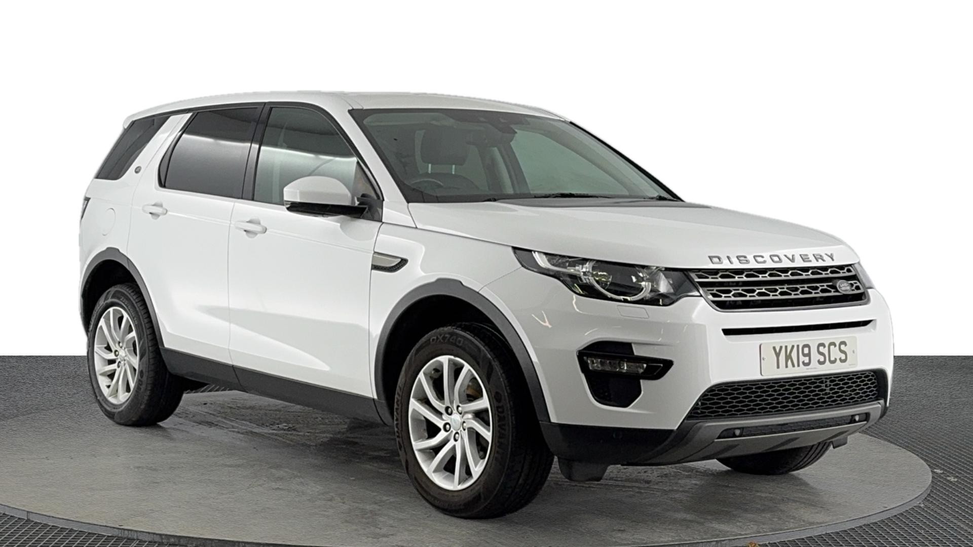 Main listing image - Land Rover Discovery Sport