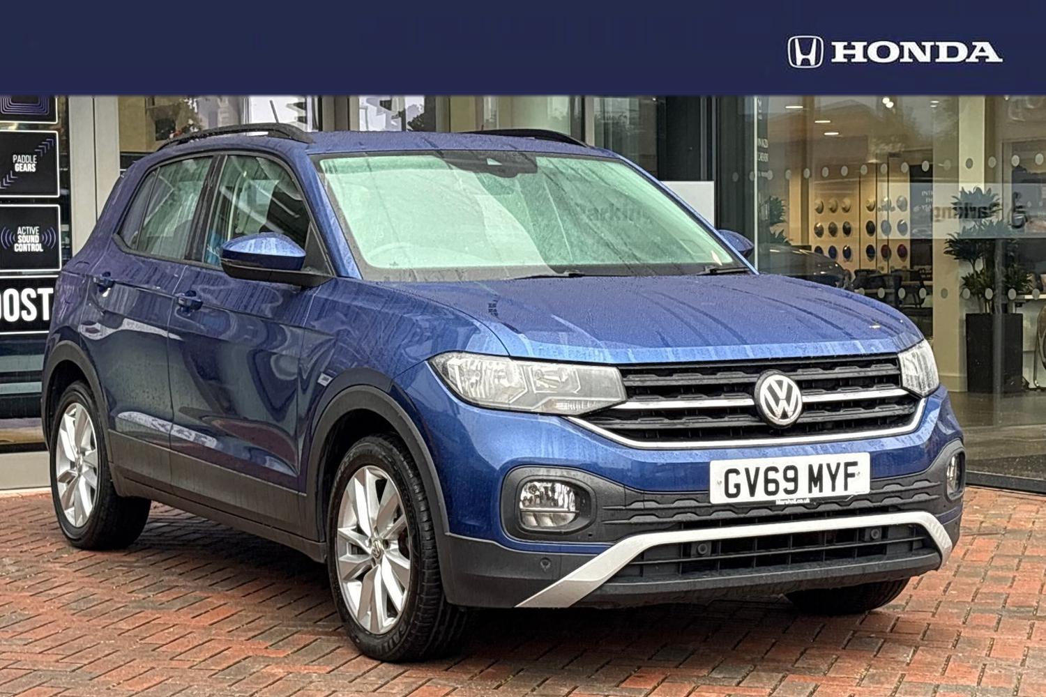 Main listing image - Volkswagen T-Cross