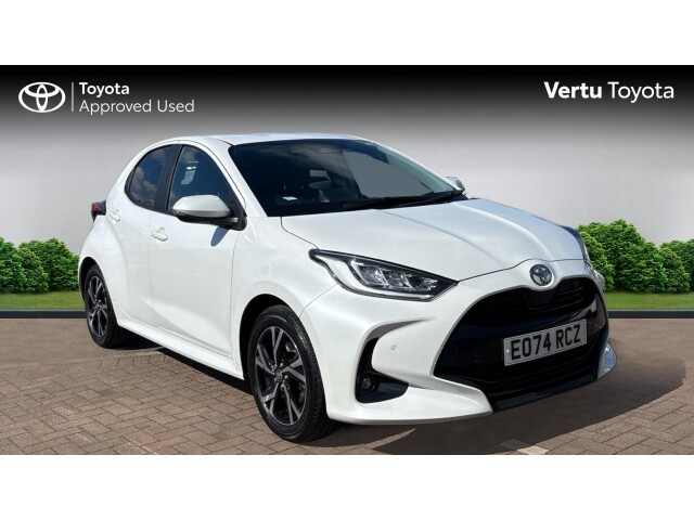 Main listing image - Toyota Yaris